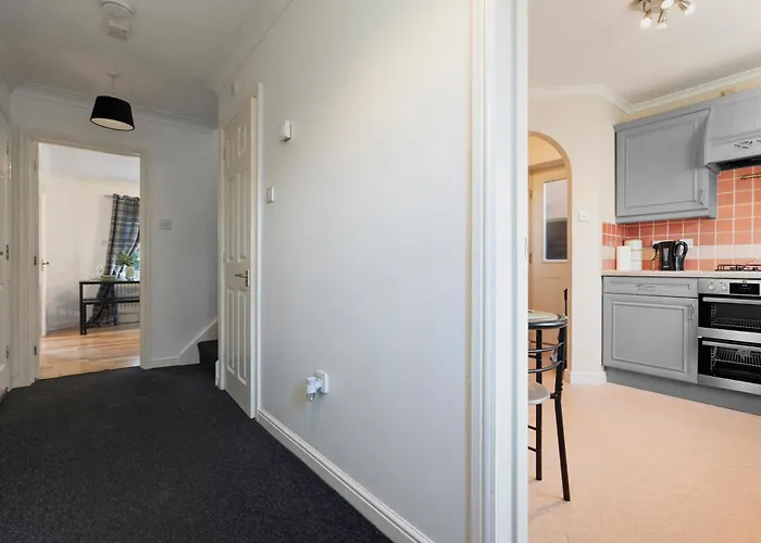 Applin House-5 Bed Contractor Parking Wifi 度假居 布里斯托