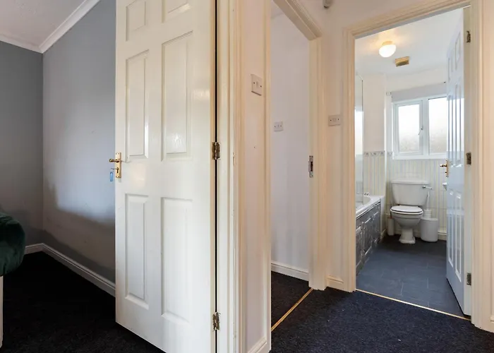 度假居 Applin House-5 Bed Contractor Parking Wifi 布里斯托