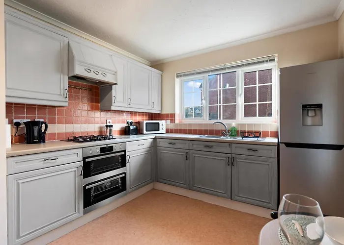 Applin House-5 Bed Contractor Parking Wifi 度假居 布里斯托